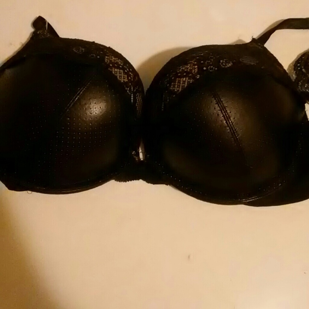 Victoria secret bombshell bra